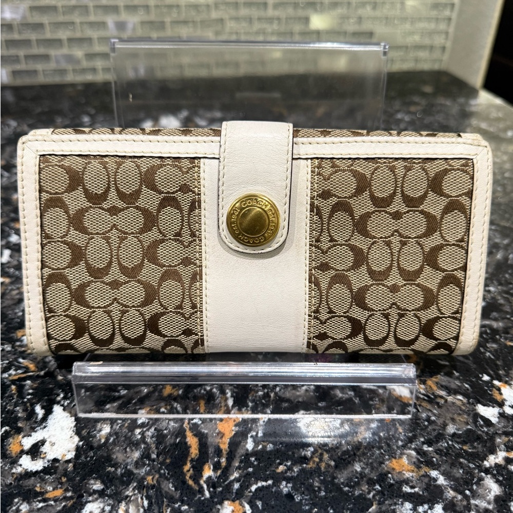 COACH Signature Wallet